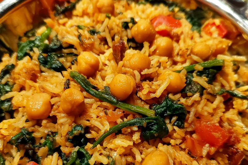 Fresh ingredients for Mediterranean Chickpea Rice Bowl